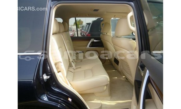 Buy Import Toyota Land Cruiser Blue Car in Import - Dubai in A'ana Buy Import Toyota Land Cruiser Blue Car in Import - Dubai in A'ana