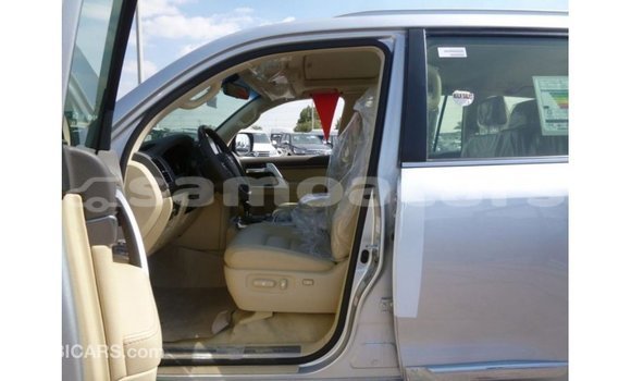 Buy Import Toyota Land Cruiser Other Car in Import - Dubai in A'ana Buy Import Toyota Land Cruiser Other Car in Import - Dubai in A'ana