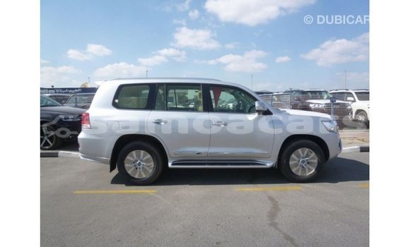 Buy Import Toyota Land Cruiser Other Car in Import - Dubai in A'ana Buy Import Toyota Land Cruiser Other Car in Import - Dubai in A'ana