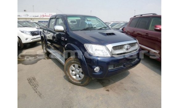 Buy Import Toyota Hilux Blue Car in Import - Dubai in A'ana Buy Import Toyota Hilux Blue Car in Import - Dubai in A'ana