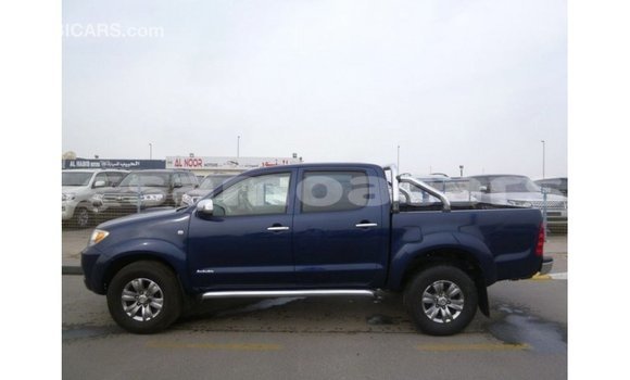 Buy Import Toyota Hilux Blue Car in Import - Dubai in A'ana Buy Import Toyota Hilux Blue Car in Import - Dubai in A'ana