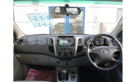 Buy Import Toyota Hilux Black Car in Import - Dubai in A'ana Buy Import Toyota Hilux Black Car in Import - Dubai in A'ana