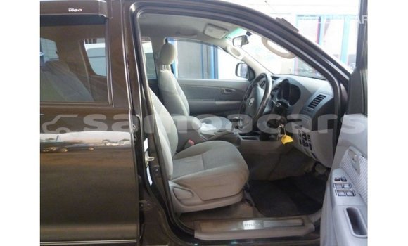 Buy Import Toyota Hilux Black Car in Import - Dubai in A'ana Buy Import Toyota Hilux Black Car in Import - Dubai in A'ana