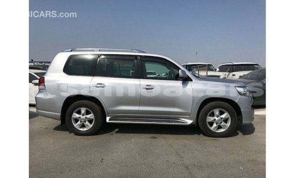 Buy Import Toyota Land Cruiser Other Car in Import - Dubai in A'ana Buy Import Toyota Land Cruiser Other Car in Import - Dubai in A'ana