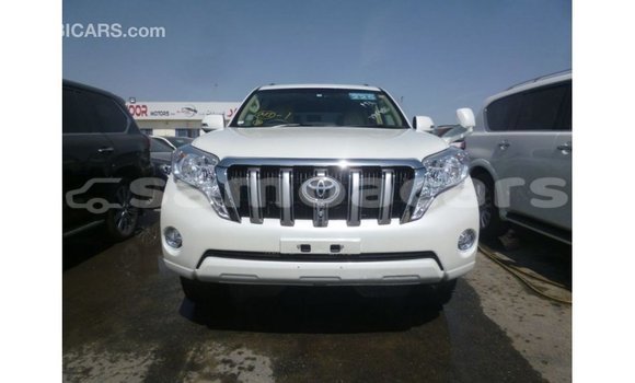 Buy Import Toyota Prado White Car in Import - Dubai in A'ana Buy Import Toyota Prado White Car in Import - Dubai in A'ana