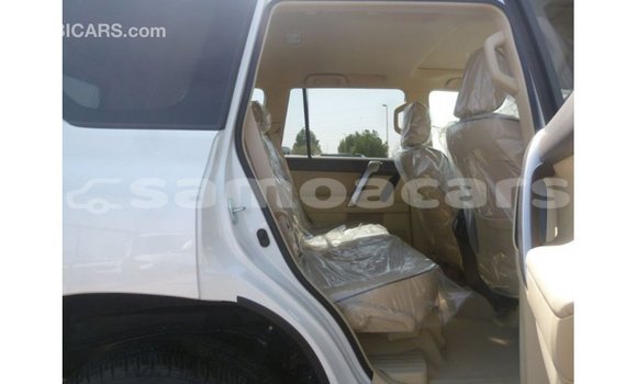 Buy Import Toyota Prado White Car in Import - Dubai in A'ana Buy Import Toyota Prado White Car in Import - Dubai in A'ana