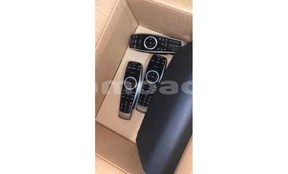 Buy Import Mercedes-Benz 190 Black Car in Import - Dubai in A'ana Buy Import Mercedes-Benz 190 Black Car in Import - Dubai in A'ana