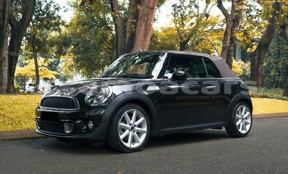Acheter Neuf Voiture MINI Cooper Noir à Apolima'uta, A'ana Acheter Neuf Voiture MINI Cooper Noir à Apolima'uta, A'ana
