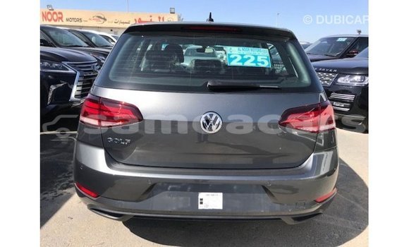 Acheter Import Voiture Volkswagen Golf Autre à Import - Dubai, A'ana Acheter Import Voiture Volkswagen Golf Autre à Import - Dubai, A'ana