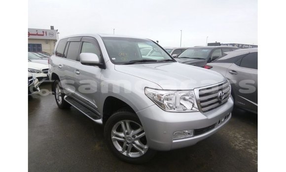 Buy Import Toyota Land Cruiser Other Car in Import - Dubai in A'ana Buy Import Toyota Land Cruiser Other Car in Import - Dubai in A'ana