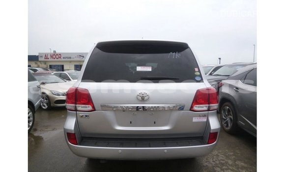 Buy Import Toyota Land Cruiser Other Car in Import - Dubai in A'ana Buy Import Toyota Land Cruiser Other Car in Import - Dubai in A'ana
