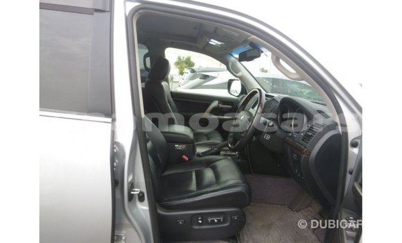 Buy Import Toyota Land Cruiser Other Car in Import - Dubai in A'ana Buy Import Toyota Land Cruiser Other Car in Import - Dubai in A'ana
