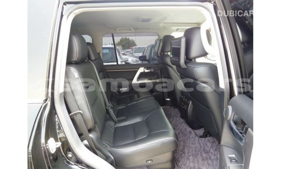 Buy Import Toyota Land Cruiser Black Car in Import - Dubai in A'ana Buy Import Toyota Land Cruiser Black Car in Import - Dubai in A'ana