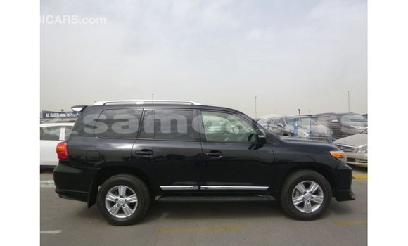 Buy Import Toyota Land Cruiser Black Car in Import - Dubai in A'ana Buy Import Toyota Land Cruiser Black Car in Import - Dubai in A'ana