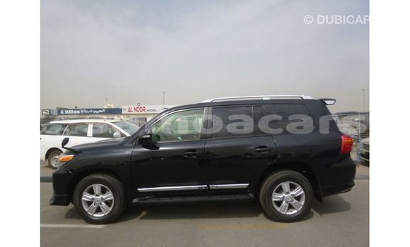 Buy Import Toyota Land Cruiser Black Car in Import - Dubai in A'ana Buy Import Toyota Land Cruiser Black Car in Import - Dubai in A'ana