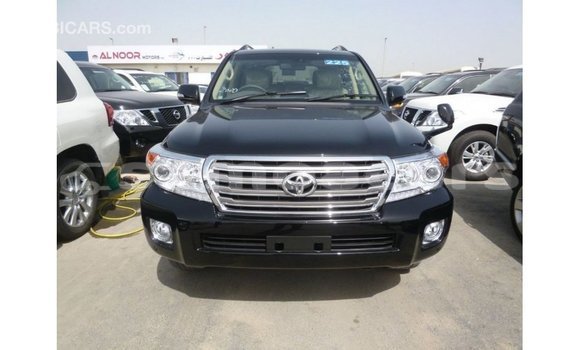 Buy Import Toyota Land Cruiser Black Car in Import - Dubai in A'ana Buy Import Toyota Land Cruiser Black Car in Import - Dubai in A'ana