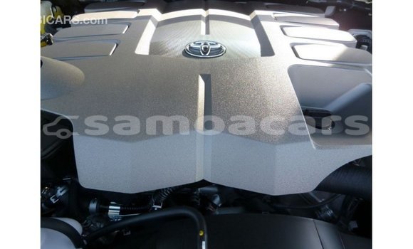 Buy Import Toyota Land Cruiser White Car in Import - Dubai in A'ana Buy Import Toyota Land Cruiser White Car in Import - Dubai in A'ana