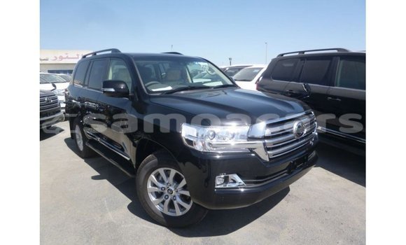 Buy Import Toyota Land Cruiser Black Car in Import - Dubai in A'ana Buy Import Toyota Land Cruiser Black Car in Import - Dubai in A'ana