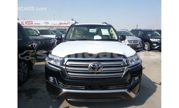 Buy Import Toyota Land Cruiser Black Car in Import - Dubai in A'ana Buy Import Toyota Land Cruiser Black Car in Import - Dubai in A'ana