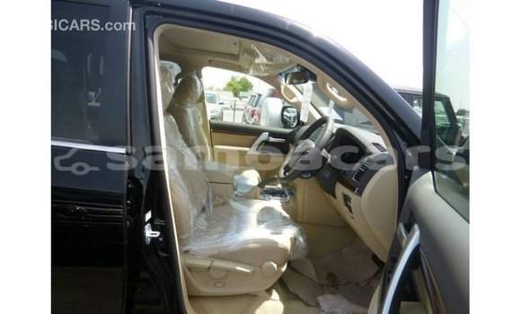 Buy Import Toyota Land Cruiser Black Car in Import - Dubai in A'ana Buy Import Toyota Land Cruiser Black Car in Import - Dubai in A'ana