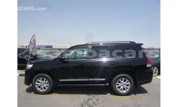 Buy Import Toyota Land Cruiser Black Car in Import - Dubai in A'ana Buy Import Toyota Land Cruiser Black Car in Import - Dubai in A'ana