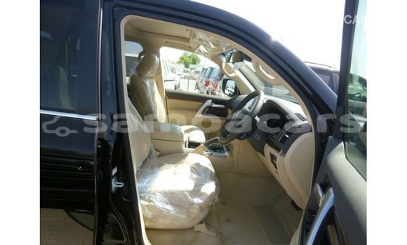 Buy Import Toyota Land Cruiser Black Car in Import - Dubai in A'ana Buy Import Toyota Land Cruiser Black Car in Import - Dubai in A'ana