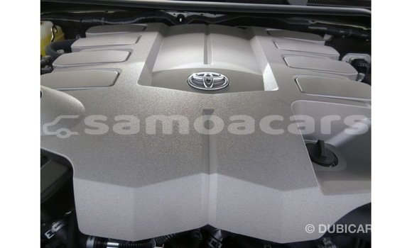 Buy Import Toyota Land Cruiser White Car in Import - Dubai in A'ana Buy Import Toyota Land Cruiser White Car in Import - Dubai in A'ana