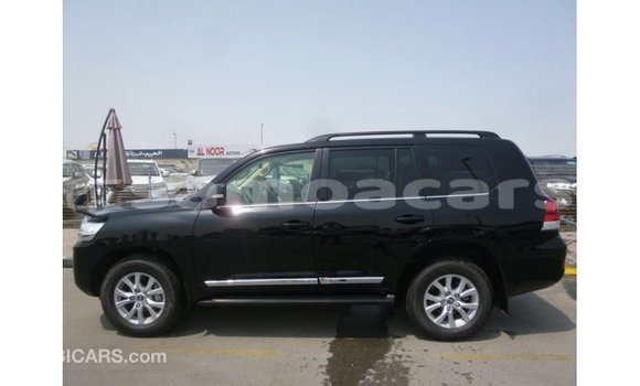Buy Import Toyota Land Cruiser Black Car in Import - Dubai in A'ana Buy Import Toyota Land Cruiser Black Car in Import - Dubai in A'ana
