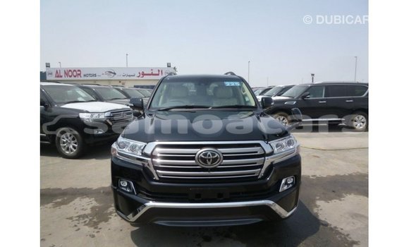 Buy Import Toyota Land Cruiser Black Car in Import - Dubai in A'ana Buy Import Toyota Land Cruiser Black Car in Import - Dubai in A'ana
