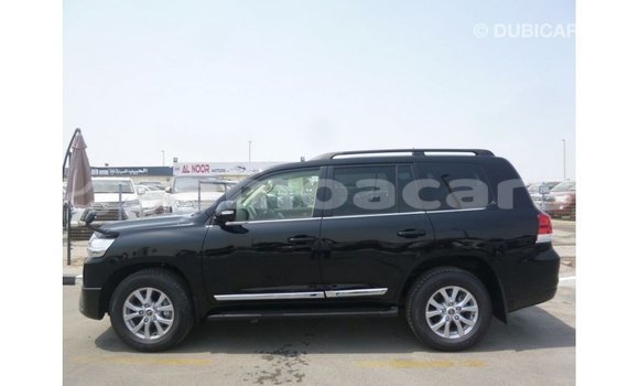 Buy Import Toyota Land Cruiser Black Car in Import - Dubai in A'ana Buy Import Toyota Land Cruiser Black Car in Import - Dubai in A'ana
