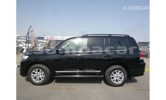 Buy Import Toyota Land Cruiser Black Car in Import - Dubai in A'ana Buy Import Toyota Land Cruiser Black Car in Import - Dubai in A'ana