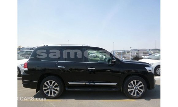 Buy Import Toyota Land Cruiser Black Car in Import - Dubai in A'ana Buy Import Toyota Land Cruiser Black Car in Import - Dubai in A'ana