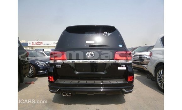 Buy Import Toyota Land Cruiser Black Car in Import - Dubai in A'ana Buy Import Toyota Land Cruiser Black Car in Import - Dubai in A'ana