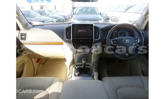 Buy Import Toyota Land Cruiser Black Car in Import - Dubai in A'ana Buy Import Toyota Land Cruiser Black Car in Import - Dubai in A'ana