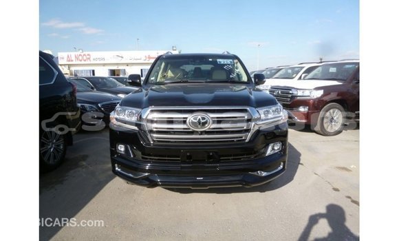 Buy Import Toyota Land Cruiser Black Car in Import - Dubai in A'ana Buy Import Toyota Land Cruiser Black Car in Import - Dubai in A'ana