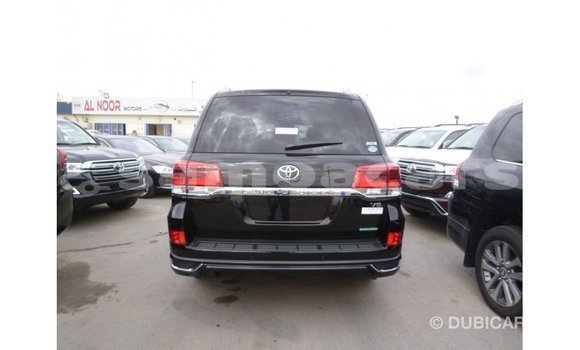 Buy Import Toyota Land Cruiser Black Car in Import - Dubai in A'ana Buy Import Toyota Land Cruiser Black Car in Import - Dubai in A'ana