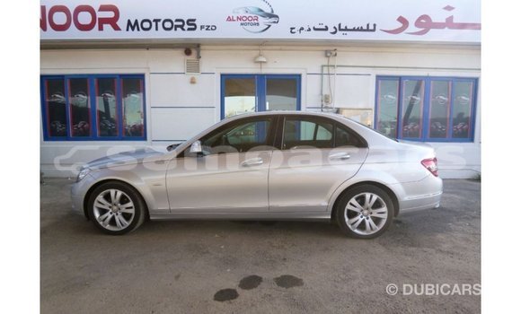Buy Import Mercedes-Benz 200 Other Car in Import - Dubai in A'ana Buy Import Mercedes-Benz 200 Other Car in Import - Dubai in A'ana