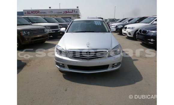 Buy Import Mercedes-Benz 200 Other Car in Import - Dubai in A'ana Buy Import Mercedes-Benz 200 Other Car in Import - Dubai in A'ana