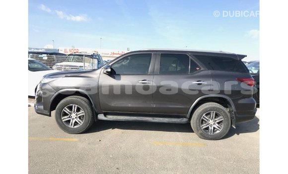 Buy Import Toyota Fortuner Other Car in Import - Dubai in A'ana Buy Import Toyota Fortuner Other Car in Import - Dubai in A'ana