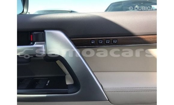 Buy Import Toyota Land Cruiser White Car in Import - Dubai in A'ana Buy Import Toyota Land Cruiser White Car in Import - Dubai in A'ana