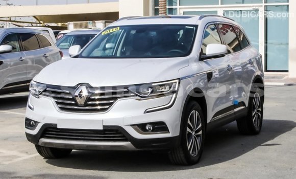 Acheter Import Voiture Renault Koleos Blanc à Import - Dubai, A'ana Acheter Import Voiture Renault Koleos Blanc à Import - Dubai, A'ana
