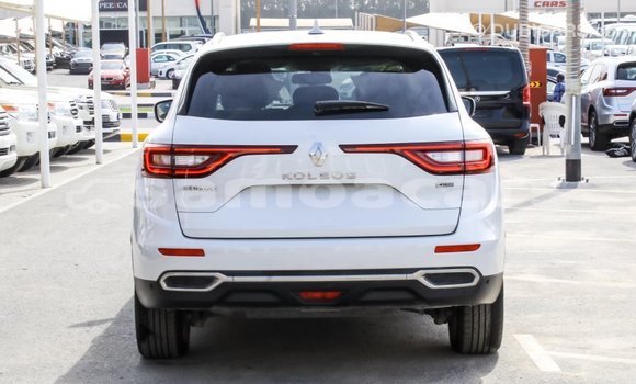 Acheter Import Voiture Renault Koleos Blanc à Import - Dubai, A'ana Acheter Import Voiture Renault Koleos Blanc à Import - Dubai, A'ana