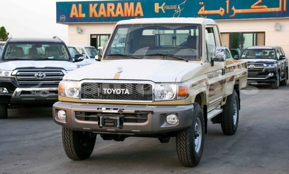 Buy Import Toyota Land Cruiser Beige Car in Import - Dubai in A'ana Buy Import Toyota Land Cruiser Beige Car in Import - Dubai in A'ana