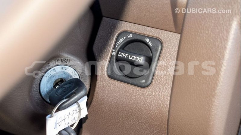 Big with watermark toyota land cruiser a ana import dubai 3639