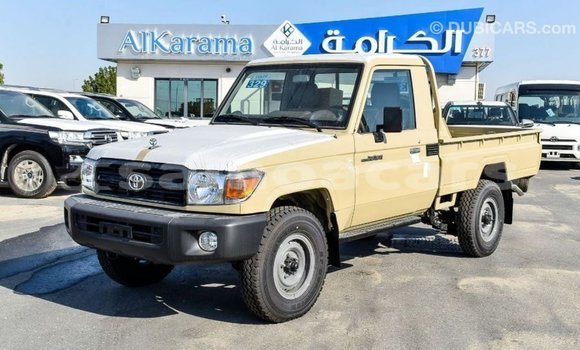 Buy Import Toyota Land Cruiser Beige Car in Import - Dubai in A'ana Buy Import Toyota Land Cruiser Beige Car in Import - Dubai in A'ana