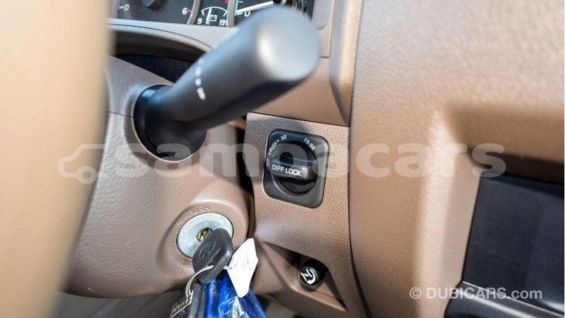 Big with watermark toyota land cruiser a ana import dubai 3641