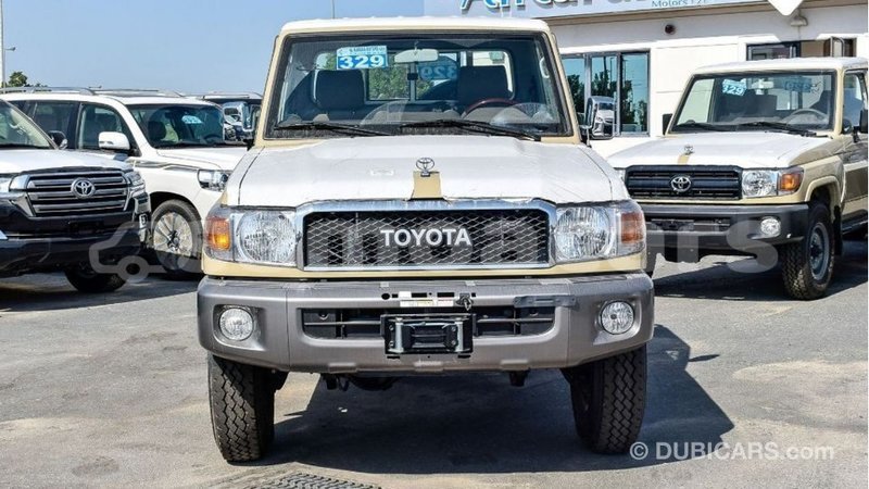 Big with watermark toyota land cruiser a ana import dubai 3642