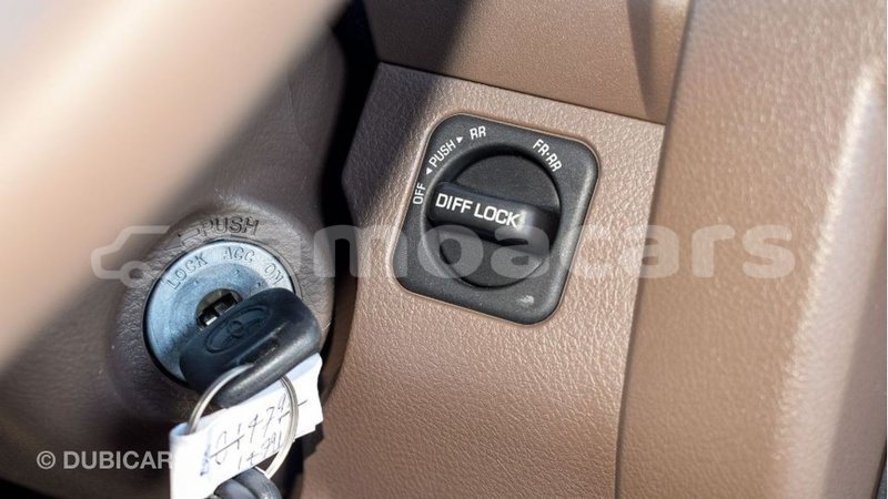 Big with watermark toyota land cruiser a ana import dubai 3642