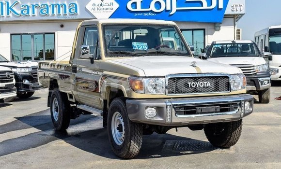 Acheter Import Voiture Toyota Land Cruiser Beige à Import - Dubai, A'ana Acheter Import Voiture Toyota Land Cruiser Beige à Import - Dubai, A'ana
