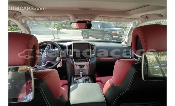 Buy Import Toyota Land Cruiser Black Car in Import - Dubai in A'ana Buy Import Toyota Land Cruiser Black Car in Import - Dubai in A'ana